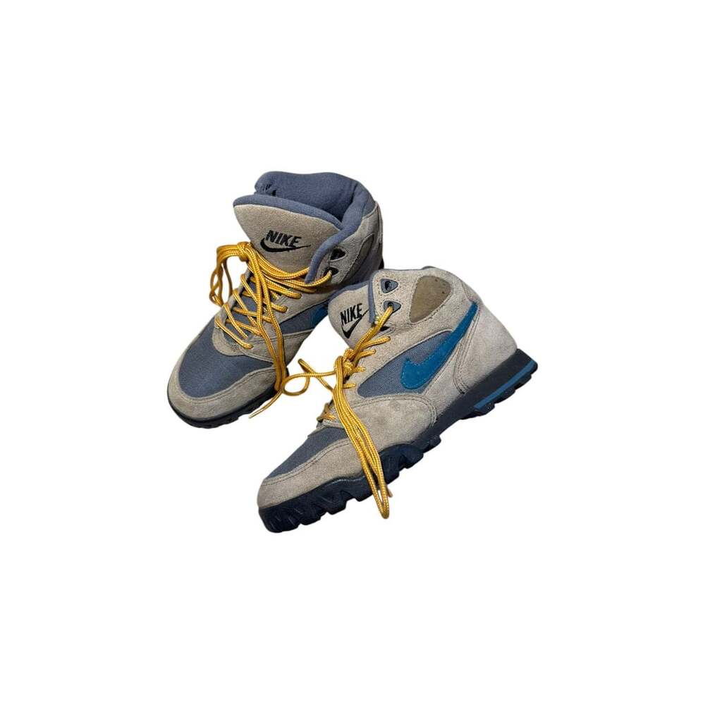 Vintage Nike Caldera Size 7 Taupe Blue ACG Hiking Boots